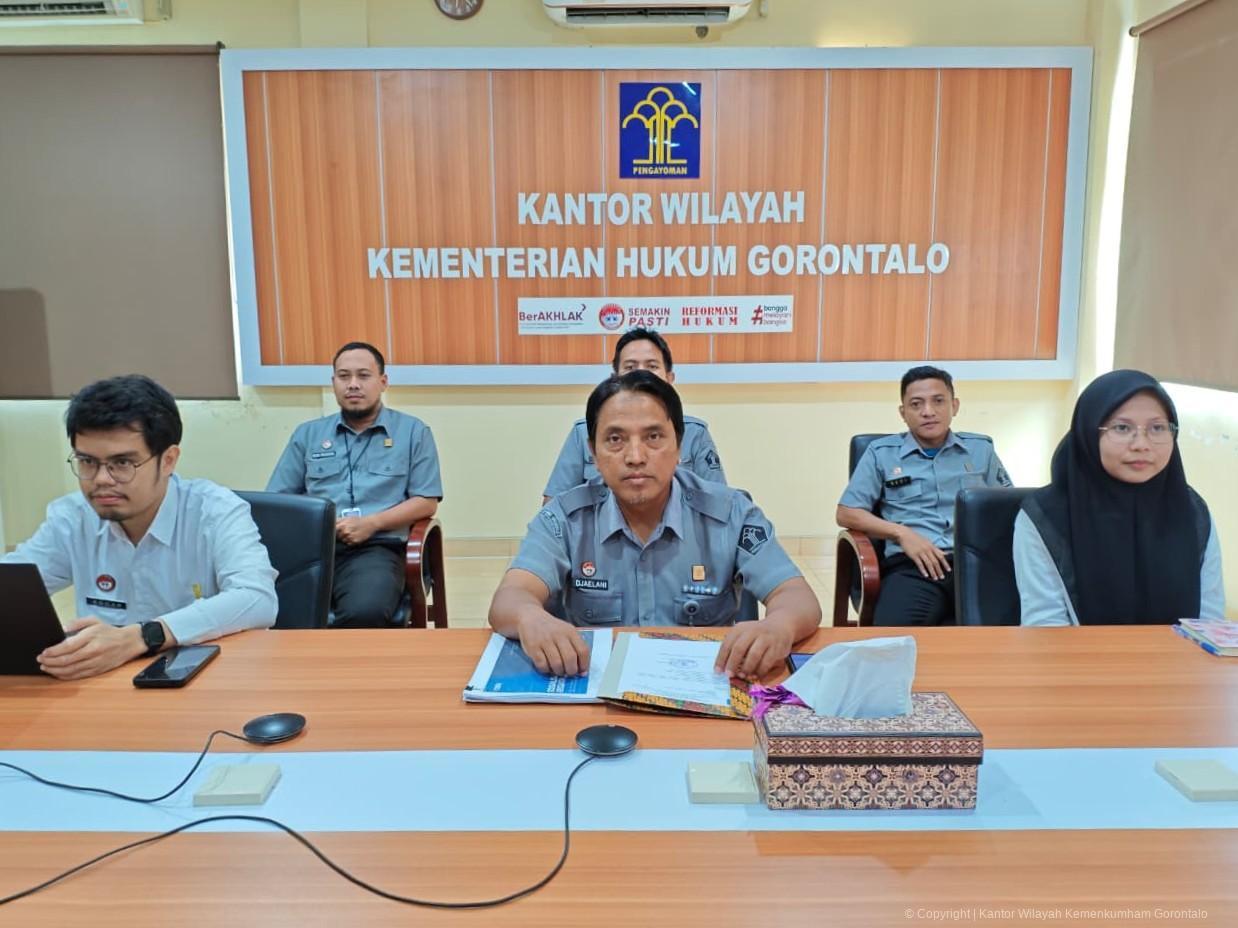 Komitmen Penguatan Standar Layanan, Kanwil Kemenkum Gorontalo Berpartisipasi Aktif dalam Evaluasi dan Penyempurnaan Standar Pelayanan Publik