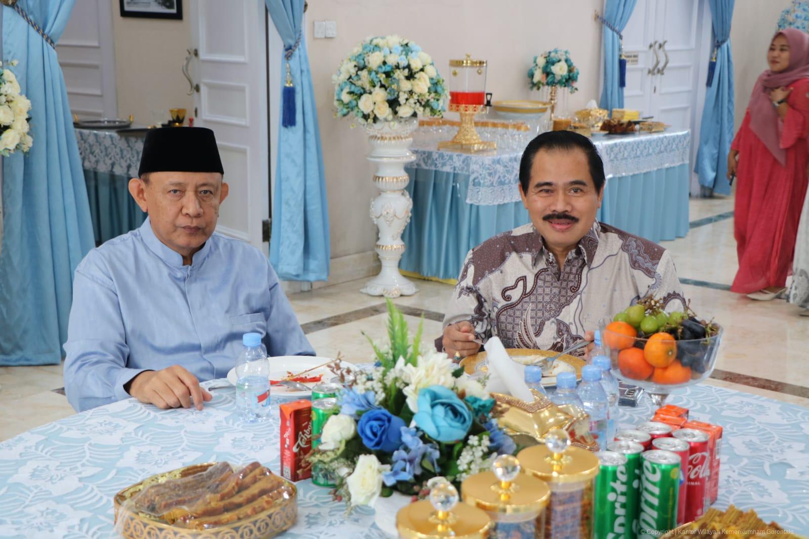 Pererat Sinergitas, Kakanwil Kemenkum Gorontalo Silaturahmi Idul Fitri ke Pimpinan Pemerintah dan Legislatif Provinsi