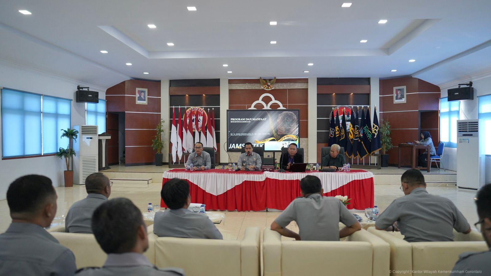 Kanwil Kemenkum Gorontalo Ikuti Sosialisasi BPJS Ketenagakerjaan, Perkuat Pemahaman Jaminan Sosial Pegawai