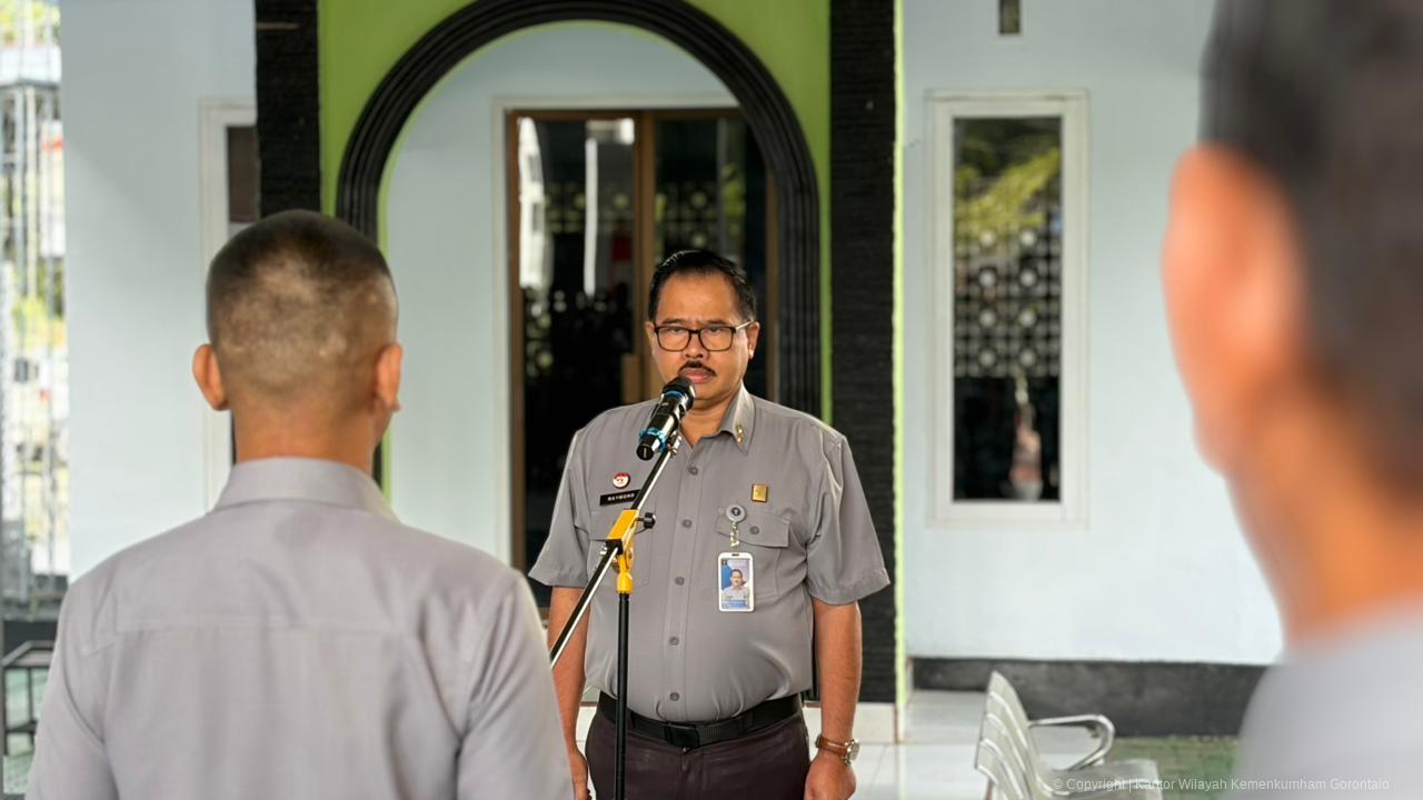 Gelar Apel Pagi, Kakanwil Kemenkum Gorontalo Tekankan Profesionalisme dan Sinergi Pegawai